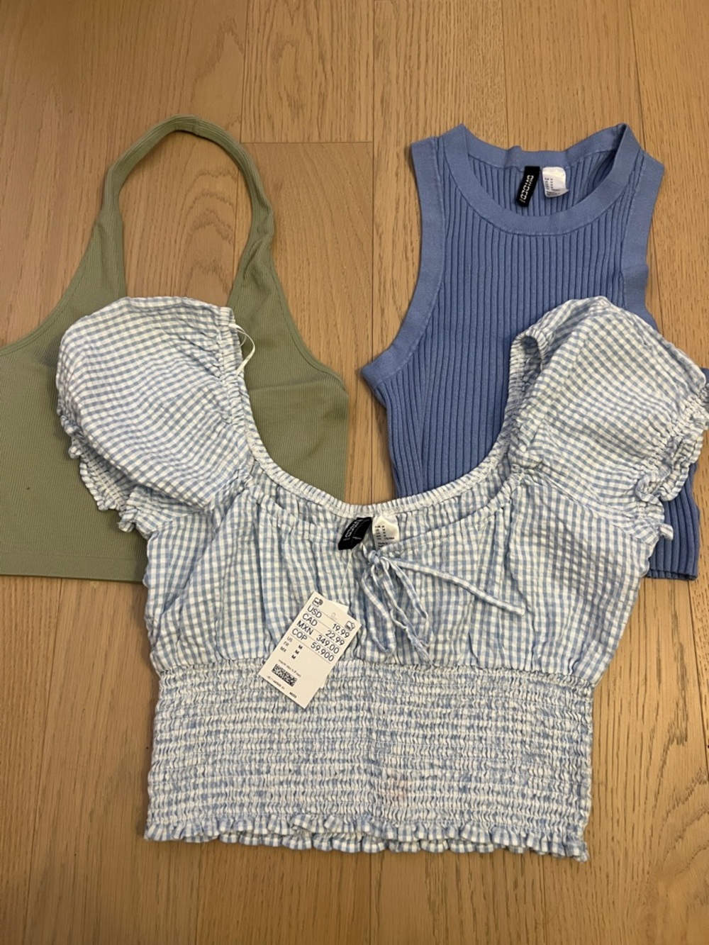 Bundle of 3 tops size M women’s